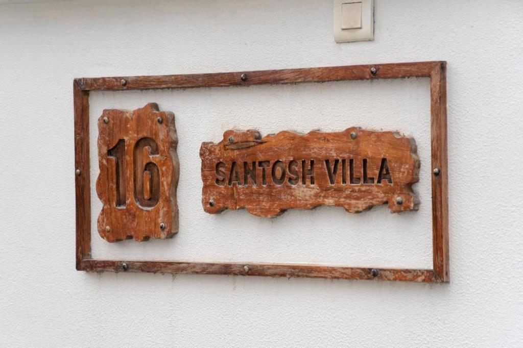 אודייפור Santosh Villa - The House Of Antiques And Art מראה חיצוני תמונה