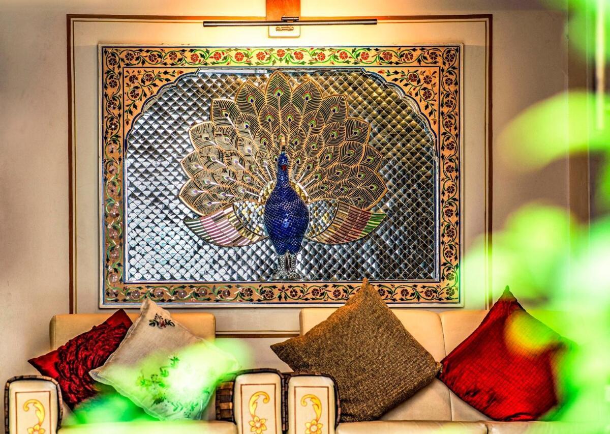 אודייפור Santosh Villa - The House Of Antiques And Art מראה חיצוני תמונה